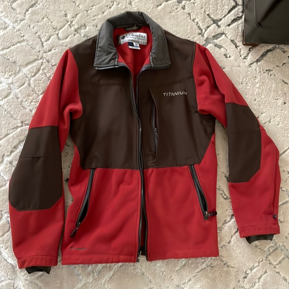 Columbia titanium fleece jacket